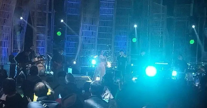 Denny Caknan dan Yura Yunita Turut Hangatkan Udara Dingin Jazz Gunung Bromo 2023