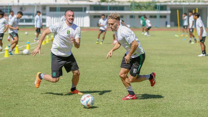 Persebaya Kehilangan Pemain Inti: Kiper Utama Absen Lawan Persija