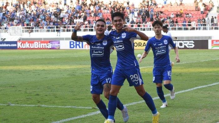 Arema FC vs PSIS Semarang: Singo Edan Menelan Kekalahan 2-0
