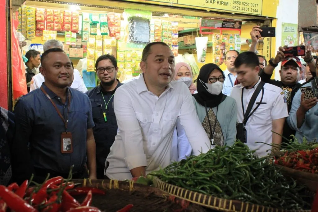 Harga dan Pasokan Sembako di Surabaya Terkendali