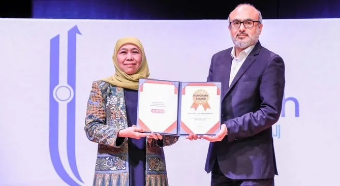Khofifah Raih Penghargaan Internasional Dalam Ajang Women Empowerment