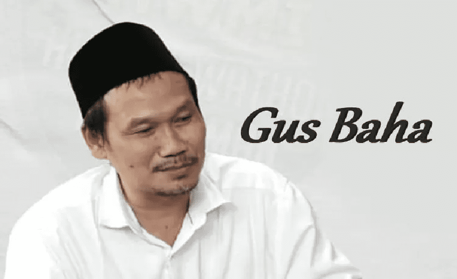 Ini Alasan Gus Baha Tidak Mau Duduk di Podium Saat Ceramah