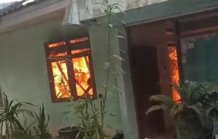 Kebakaran Puskesmas Bangilan Tuban, Pasien Rawat Inap Panik
