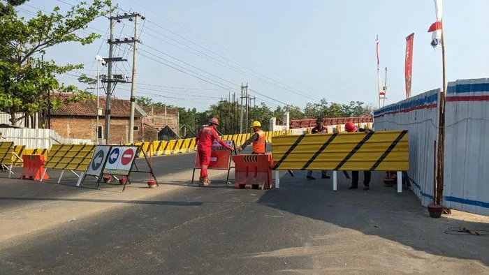 Jembatan Nasional Ngujang 1 Ditutup Sementara, Arus Lalu Lintas Dialihkan hingga Senin Mendatang