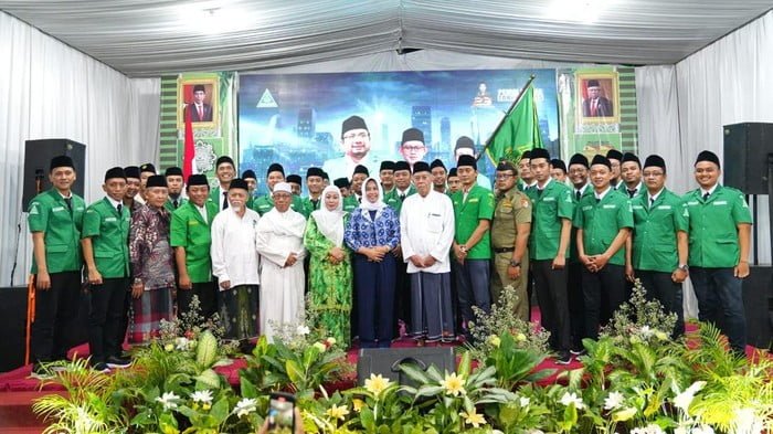 Wali Kota Mojokerto Memimpin Pelantikan Pengurus GP Ansor dan Pengukuhan Satkorcab Banser