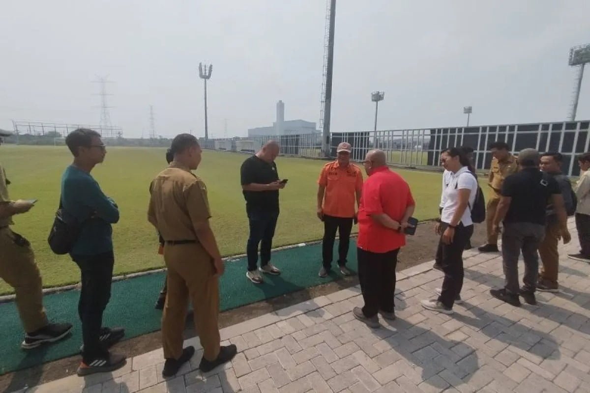Persiapan Stadion di Surabaya untuk Piala AFF U-19