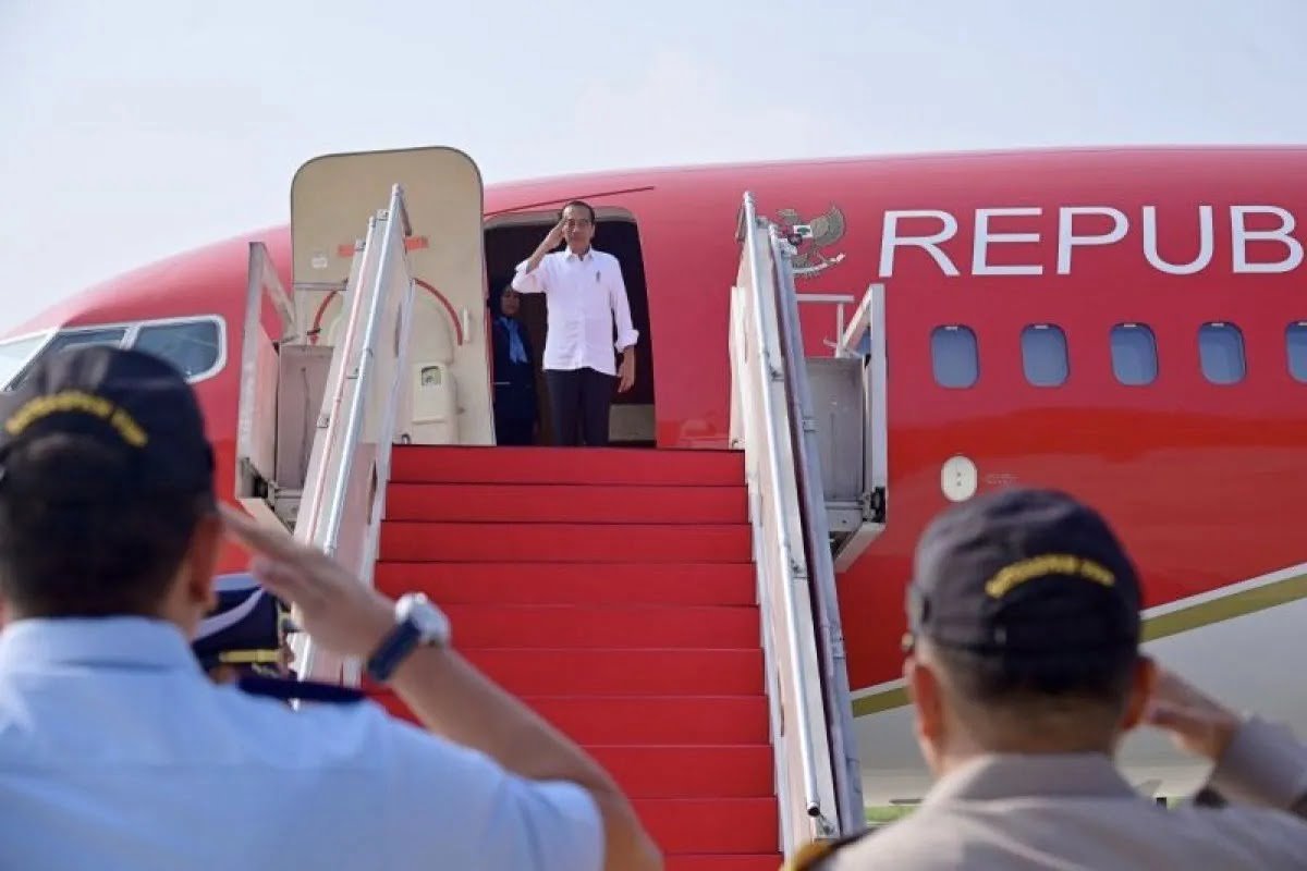 Presiden Jokowi Bertolak ke Jateng untuk Takziah Istri Habib Luthfi