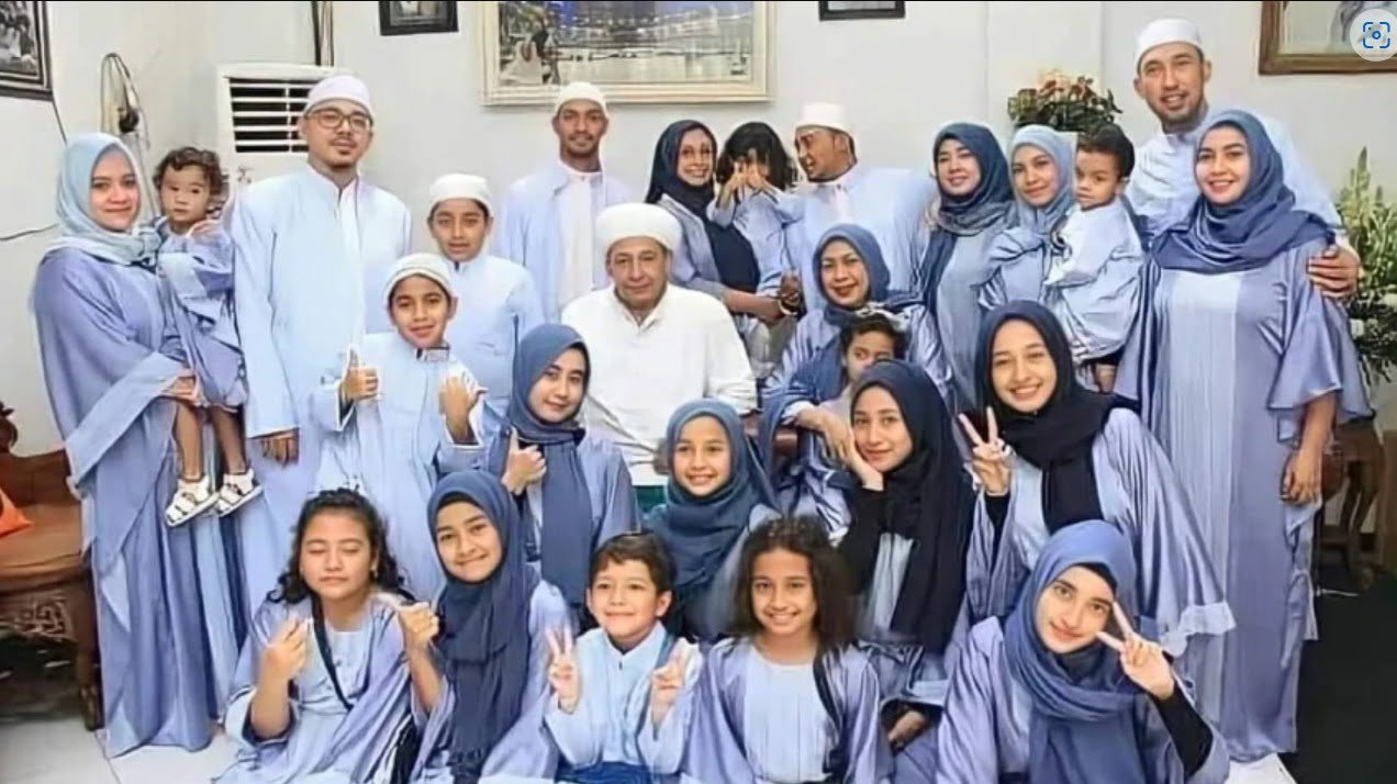 Syarifah Salma Istri Habib Luthfi Wafat