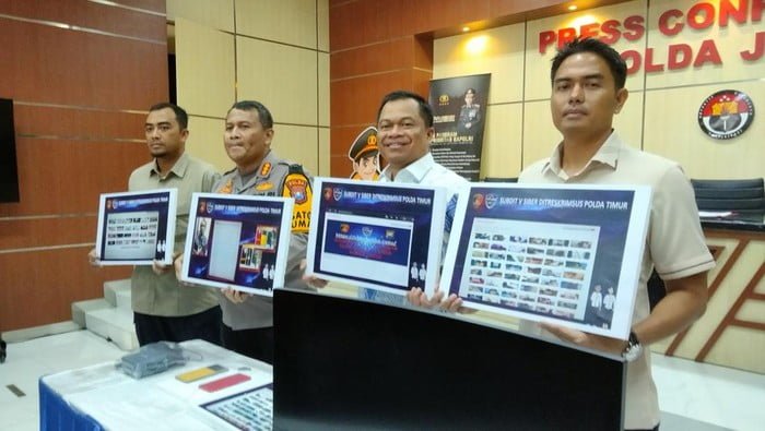 AAS Mendapat 260 Ribu Video buat 280 Website Porno dari Sini