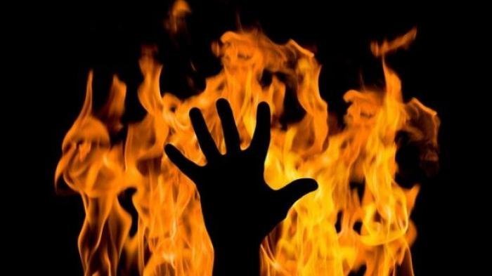 Istri Bakar Suami Gara-Gara Gak Dikasih Nafkah Batin