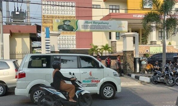 Kejari Bojonegoro Ngebut Bikin Terang Kasus Korupsi Mobil Siaga Desa