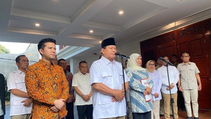 Khofifah dan Emil Dapat Lampu Hijau dari Prabowo buat Pilgub Jatim 2024