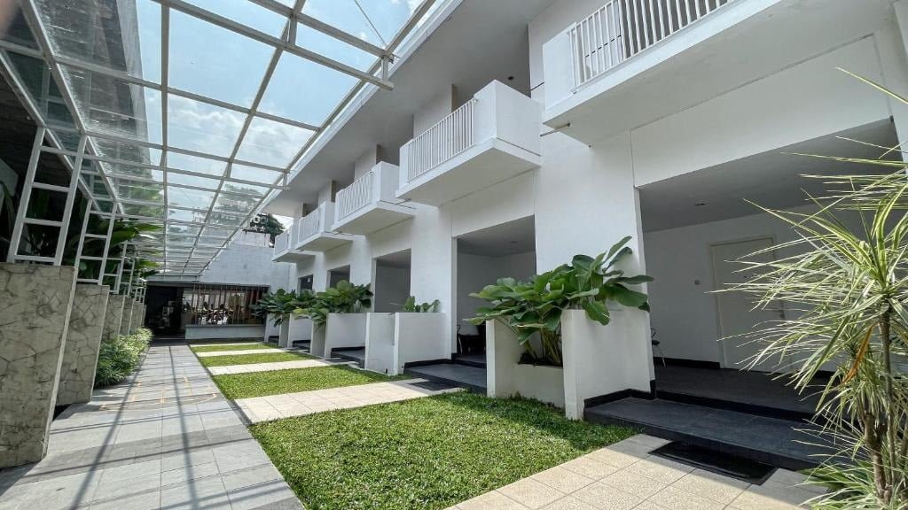 LPP Convention Hotel Yogyakarta, Pilihan Hotel Dekat Stasiun Lempuyangan