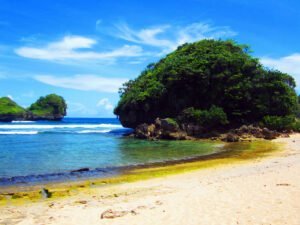 Pantai Goa Cina Malang