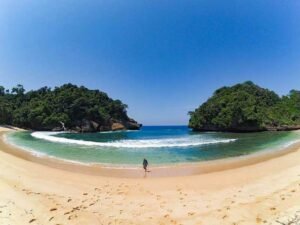 Pantai Mbehi