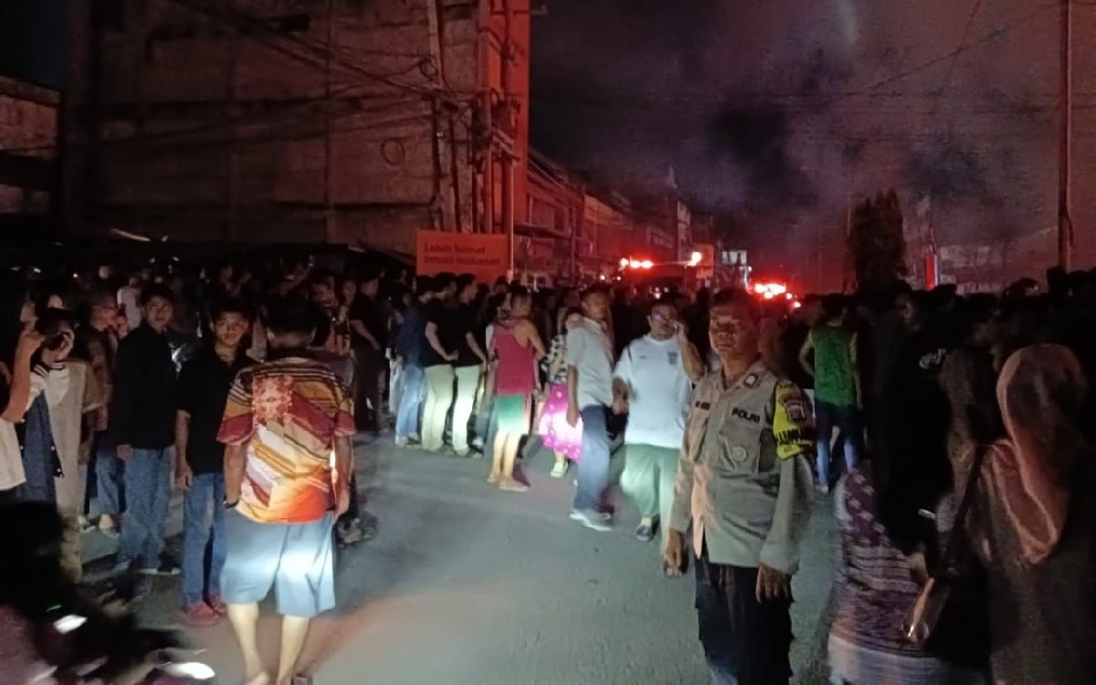 Pasar Pulau Payung Kebakaran, 13 Kios Buah Ludes Terbakar