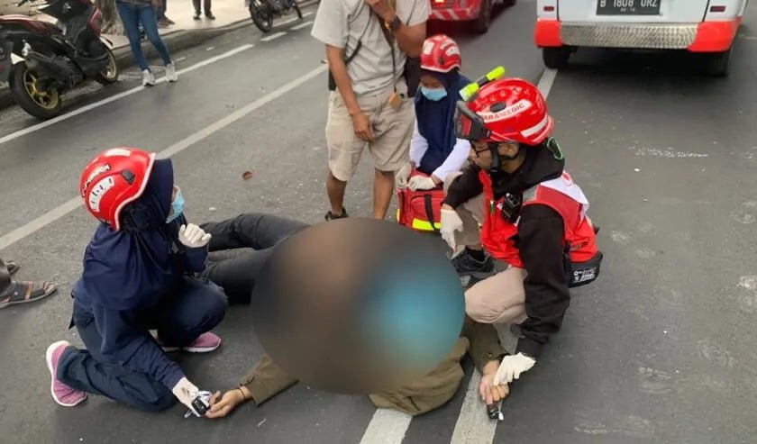 Pemuda 22 Tahun Meninggal Usai Kecelakaan di Jalan Raya Darmo