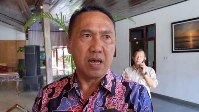 Sekolah di Tulungagung Nggak Boleh Jual Seragam ke Murid Baru Lagi