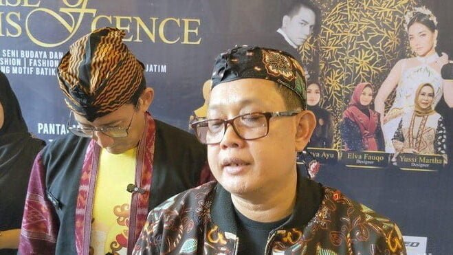 Sekolah Jualan Seragam? Pj Gubernur Jatim Angkat Bicara