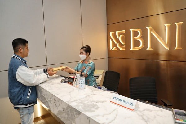 Cara Mengirim Uang dari Luar Negeri ke Indonesia! Bisa Pakai Dana Lo ...