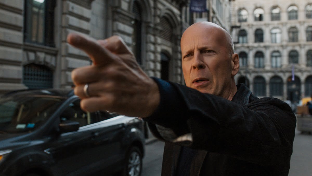 Bruce Willis Gila-Gilaan di Film “Death Wish”: Balas Dendam Ala Dokter!