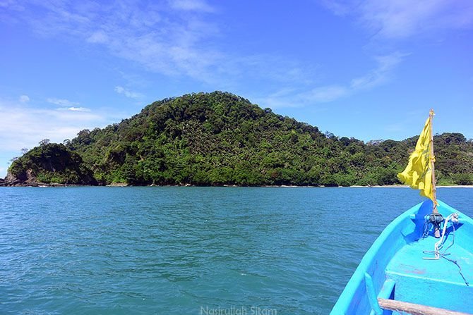 Kenapa Pantai Karang Bandung Jadi Destinasi Favorit? - Siaranesia