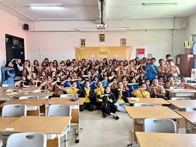 Toco Goes To School Ajang Ciamik  Marketplace si Kuning Sasar Gen Z