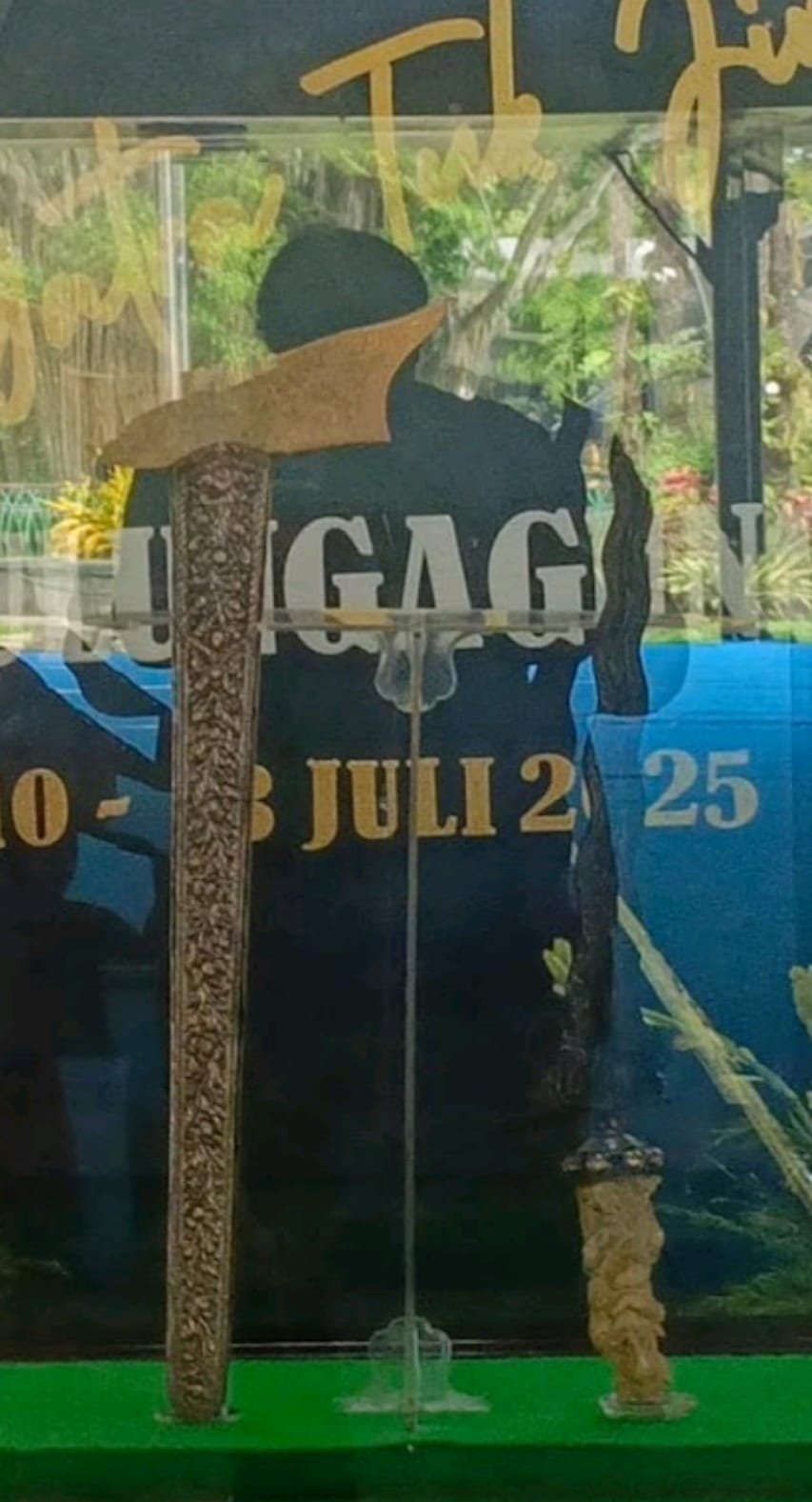Keris Presiden Prabowo Jadi Primadona Pameran Festival Budaya Spiritual Tulungagung