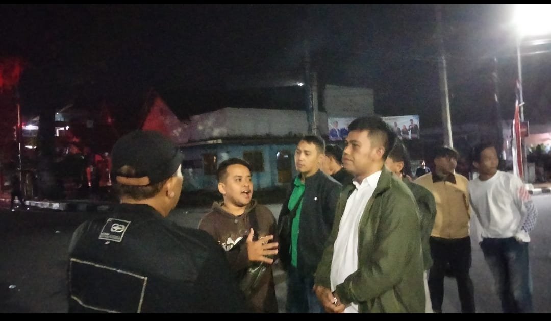 Mas Ibin Turun Langsung Jaga Kondusifitas Kota Blitar Saat Aksi Demokrasi