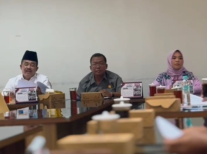 Banmus DPRD Blitar Susun Agenda April 2026, Fokus LKPJ Bupati dan Raperda Pesantren
